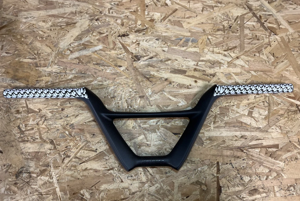 Řidítka Carbon 6’’ Bombshell