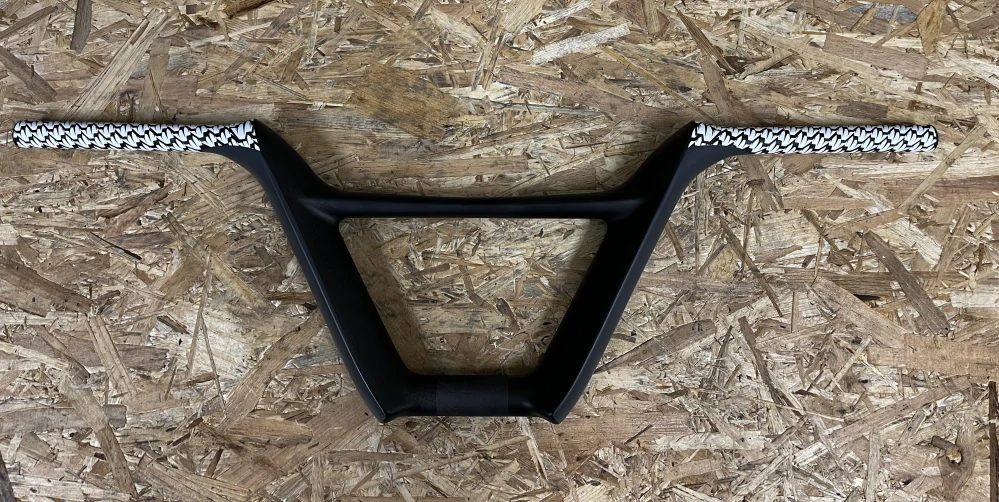 Řidítka Carbon 8" Bombshell