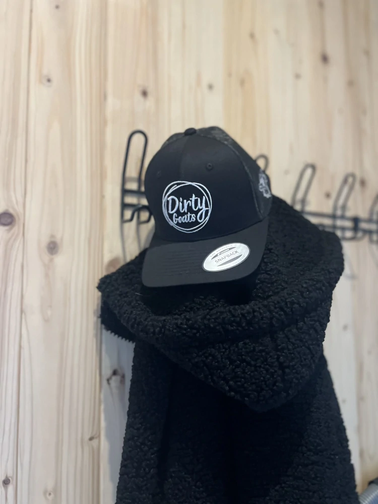 Kšiltovka DG Snapback - klasika
